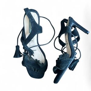 Chiller Women’s Size 8 Black Lace-Up Heels Leather